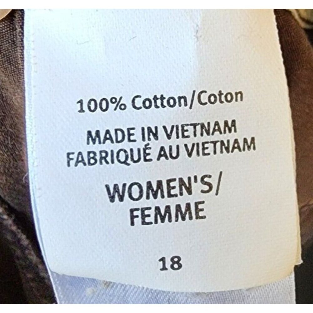 Eddie Bauer Women's Vashon Fit Chino Khaki Capri Cropped Cargo Pants Brown Sz 18 - Picture 13 of 16